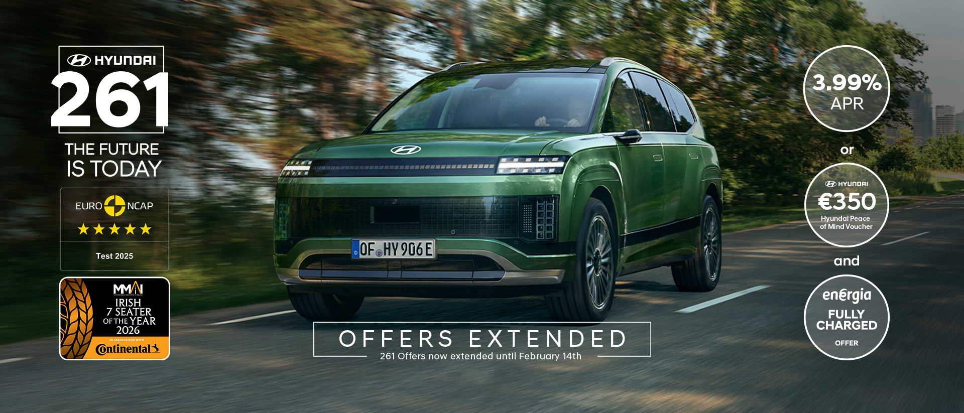 Side view of the Hyundai IONIQ 9 electric SUV with kids running around it in front of a house.	